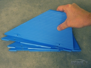 The fins are made from Corriflute, and have notches and holes cut in them to fit the brackets.