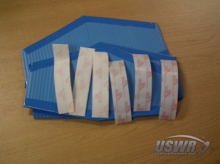 Cut 3 pairs of the fastener strip the same size as the fin center length.