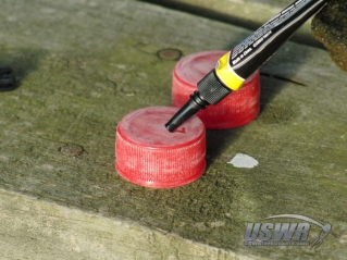 After the primer has exaporated (see glue instructions) then the glue is applied.