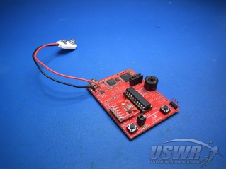 The Basic version of the LaunchPad AlTImeter uses the 9V battery clip,